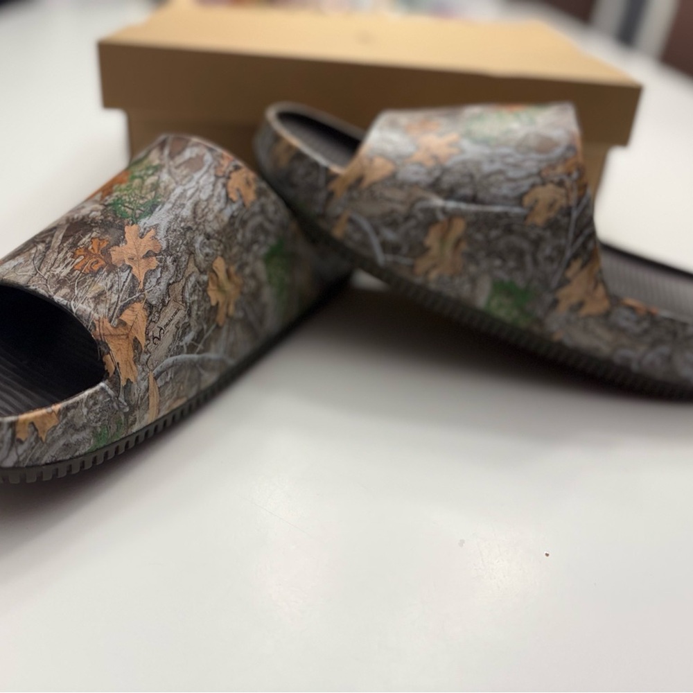 Nike Realtree Camo Slide Sandals in Brown Green Gray